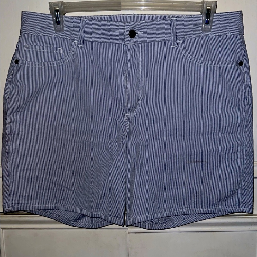 Women’s shorts